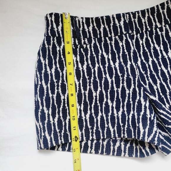 Loft navy and white shorts size 2 - Picture 5 of 5